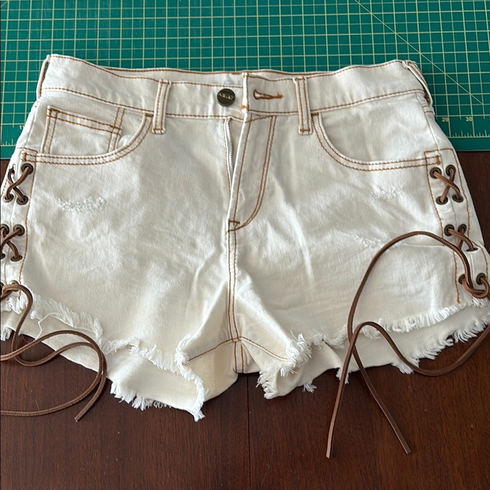 Ariat Off-White Jean Shorts with Frayed Hem and Leather Laces